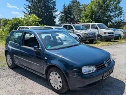 Blau Gebraucht 2003 VW Golf IV Kleinwagen | 999 € (Fairer Preis)