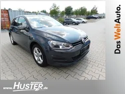Grau Gebraucht 2016 VW Golf VII Comfortline Limousine | 10.980 € (Guter Preis)
