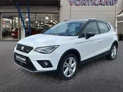 Candy weiß Gebraucht 2021 Seat Arona FR SUV | 19.480 € (Fairer Preis)