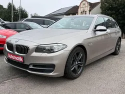 Silber Gebraucht 2017 BMW 520 Performance Kombi | 9.999 €