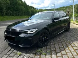 Schwarz Gebraucht 2021 BMW 520 M Sport Kombi | 37.559 € (Teuer)