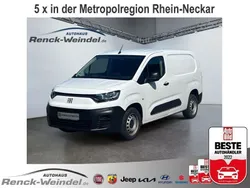 Weiss Gebraucht 2023 Fiat Doblò Van / Kleinbus | 21.489 € (Fairer Preis)