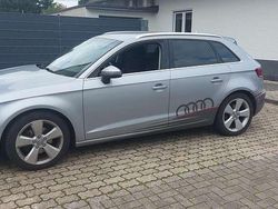 Silber Gebraucht 2014 Audi A3 Ambiente Kombi | 13.400 € (Fairer Preis)
