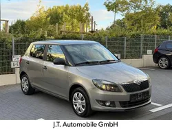 Beige Gebraucht 2014 Skoda Fabia Cool Edition Limousine | 6.899 € (Fairer Preis)