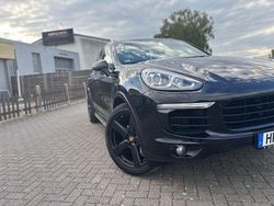 Schwarz Gebraucht 2016 Porsche Cayenne Black Edition SUV | 40.500 € (Teuer)