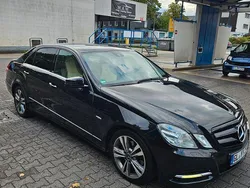 Schwarz Gebraucht 2011 Mercedes E220 Limousine | 9.500 € (Fairer Preis)