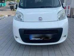 Weiß Gebraucht 2009 Fiat Fiorino Trekking Van / Kleinbus | 1.750 €