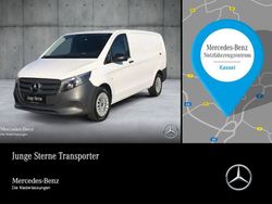 Weiß Gebraucht 2024 Mercedes Vito Van / Kleinbus | 38.056 € (Teuer)