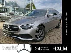 Silber Gebraucht 2023 Mercedes E220 Avantgarde Limousine | 42.850 € (Fairer Preis)