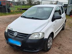 Weiß Gebraucht 2010 VW Fox Kleinwagen | 1.999 € (Fairer Preis)