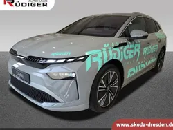 Grau Gebraucht 2025 Skoda Enyaq iV SUV | 49.990 € (Fairer Preis)
