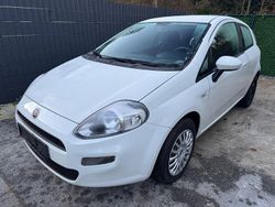 Weiß Gebraucht 2013 Fiat Punto Limousine | 3.400 € (Guter Preis)