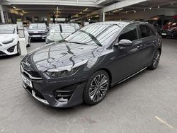 Pentametal Neu 2025 Kia Ceed Limousine | 34.690 €