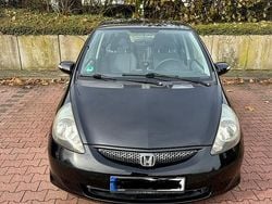 Schwarz Gebraucht 2006 Honda Jazz Kleinwagen | 2.250 € (Fairer Preis)