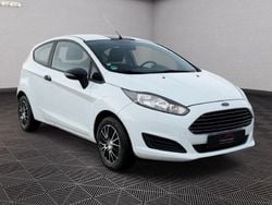 Weiß Gebraucht 2015 Ford Fiesta Ambiente Kleinwagen | 3.999 € (Fairer Preis)