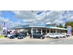 Weiß Gebraucht 2021 Nissan Micra N-Way Limousine | 14.200 € (Fairer Preis)