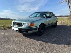 Grün Gebraucht 1991 Audi 100 Limousine | 1.999 €