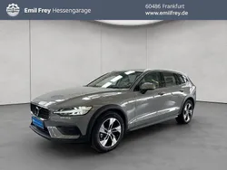 Grau Gebraucht 2023 Volvo V60 CC Plus Kombi | 39.750 € (Guter Preis)