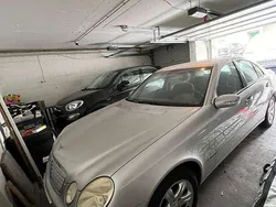 Silber Gebraucht 2002 Mercedes E240 Elegance Limousine | 7.500 € (Etwas zu teuer)