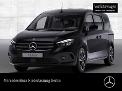 Schwarz Gebraucht 2025 Mercedes T180 Progressive Van / Kleinbus | 36.900 €