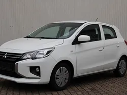 Weiß Gebraucht 2022 Mitsubishi Space Star Select Kleinwagen | 9.700 € (Fairer Preis)