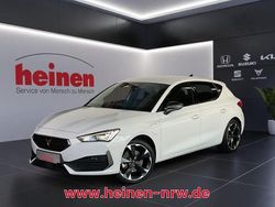 Weiß Gebraucht 2022 Cupra Leon Limousine | 24.499 € (Guter Preis)
