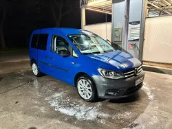 Blau Gebraucht 2016 VW Caddy Van / Kleinbus | 11.299 € (Fairer Preis)