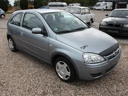 Silber Gebraucht 2006 Opel Corsa Edition Kleinwagen | 1.790 € (Guter Preis)
