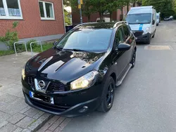 Schwarz Gebraucht 2011 Nissan Qashqai SUV | 10.500 €