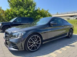 Grau Gebraucht 2020 Mercedes C220 AMG line Coupé | 25.555 € (Fairer Preis)