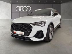 Weiß (gletscherweiß metallic/gletscherweiß metallic) Gebraucht 2025 Audi Q3 Sportback S-Line SUV | 46.999 € (Etwas zu teuer)