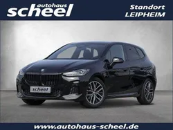 Black sapphire metallic Gebraucht 2022 BMW 218 Active Tourer M Sport Van / Kleinbus | 27.390 € (Etwas zu teuer)
