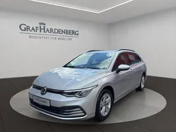 Silber Gebraucht 2021 VW Golf VIII Life Kombi | 16.888 € (Fairer Preis)