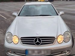 Silber Gebraucht 2006 Mercedes CLK240 Coupé | 3.300 €