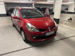 Rot Gebraucht 2008 Renault Clio GrandTour Kombi | 2.500 € (Fairer Preis)