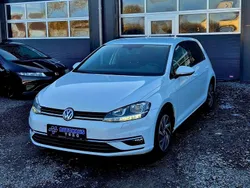 Pure white Gebraucht 2017 VW Golf VII Sound Limousine | 12.000 € (Fairer Preis)
