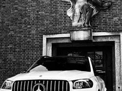 Weiß Gebraucht 2021 Mercedes GLS63 AMG AMG SUV | 1.500.000 €