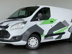 Weiss / uni Gebraucht 2016 Ford Transit Custom Trend Van | 18.950 €