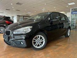 Schwarz Gebraucht 2016 BMW 218 Active Tourer Advantage Van / Kleinbus | 8.790 € (Fairer Preis)