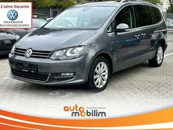 Grau Gebraucht 2019 VW Sharan Highline Van / Kleinbus | 30.629 € (Fairer Preis)