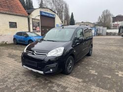 Schwarz Gebraucht 2018 Citroën Berlingo Shine Van / Kleinbus | 10.700 € (Superpreis)
