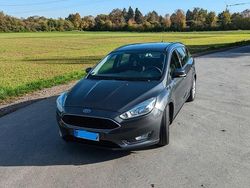 Grau Gebraucht 2016 Ford Focus Business Edition Kombi | 3.800 € (Superpreis)
