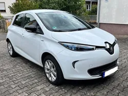 Weiß Gebraucht 2019 Renault Zoe Life Kleinwagen | 6.500 € (Guter Preis)