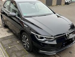 Schwarz Gebraucht 2020 VW Golf VII Style Limousine | 22.990 € (Fairer Preis)