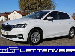Weiß Gebraucht 2022 Skoda Fabia Style Limousine | 17.590 € (Fairer Preis)