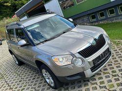 Beige Gebraucht 2011 Skoda Yeti Ambition SUV | 5.990 € (Etwas zu teuer)
