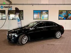 Schwarz Gebraucht 2020 Mercedes A180 Limousine | 20.900 € (Fairer Preis)