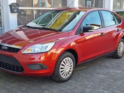 Orange Gebraucht 2009 Ford Focus Limousine | 3.690 € (Fairer Preis)