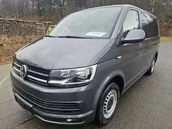 Grau Gebraucht 2017 VW T6 Van | 24.995 € (Teuer)