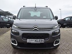 Grau Gebraucht 2019 Citroën Berlingo Feel Van / Kleinbus | 19.250 € (Etwas zu teuer)